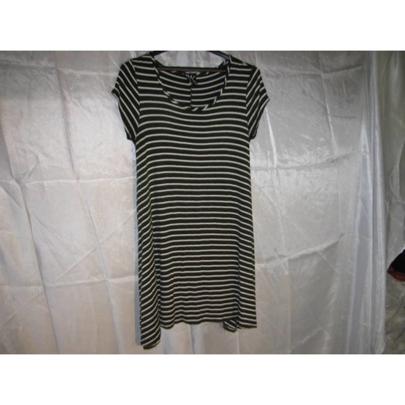 TMJ Black/white, assymetric hem, tshirt tunic SZ L - Picture 3 of 9